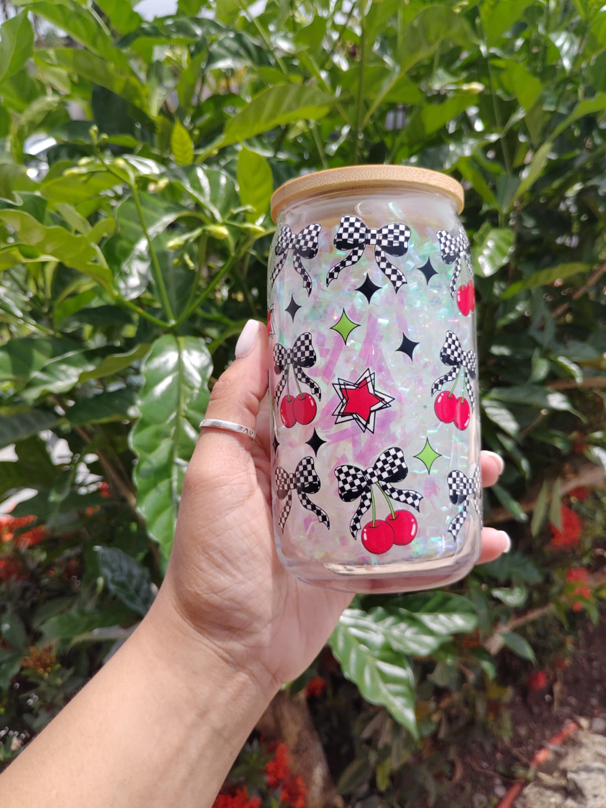 Very Dramatic 16oz Glass Can