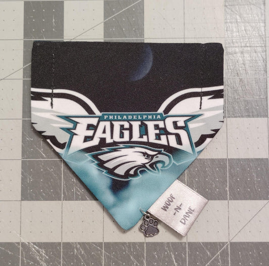 Philadelphia Eagles Reversible Over-the-Collar Dog Bandana | Football Game Day Pet Accessory