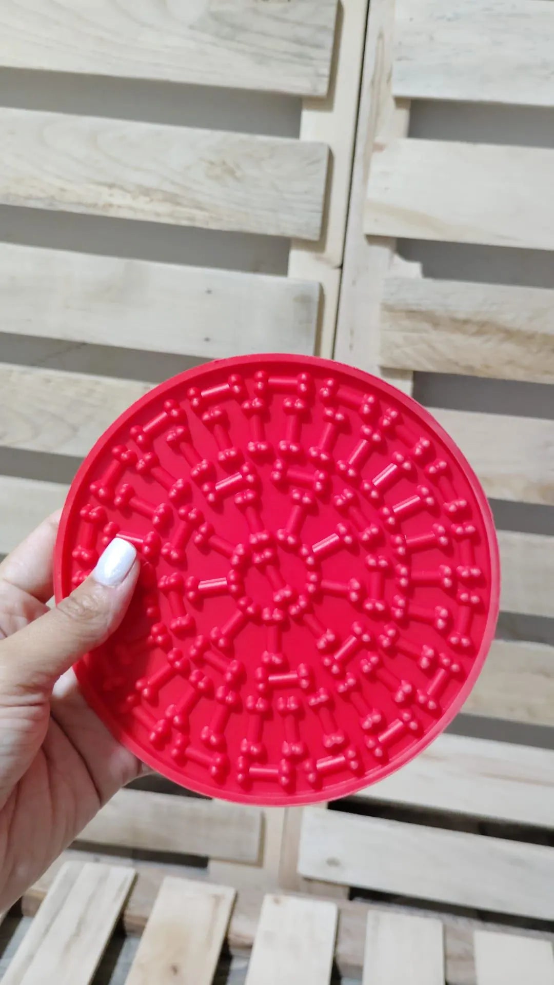 Silicone Dog Lick Mat: Anxiety Relief & Slow Feeder