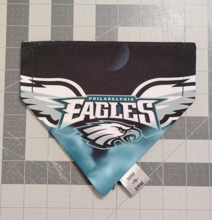 Philadelphia Eagles Reversible Over-the-Collar Dog Bandana | Football Game Day Pet Accessory