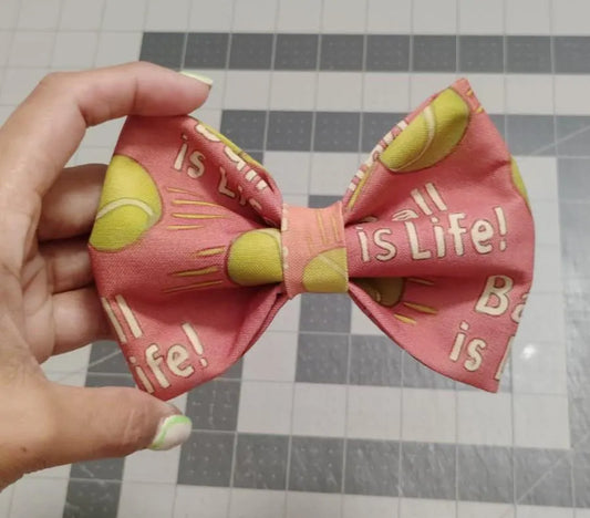 Over-the-Collar Dog Bow Ties – Fun Prints for Every Pup Personality